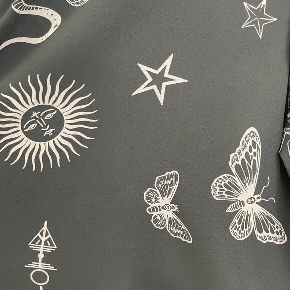 Torrid Harper Womens Plus 5X Black Tattoo Print Lace Up Blouse Roll Tab Sleeve - Picture 9 of 13